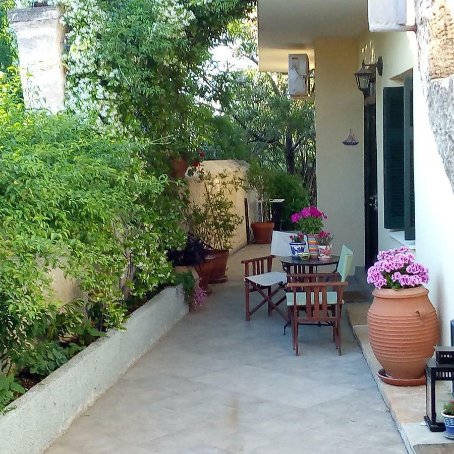 Aegina'S Oasis Villa Ngoại thất bức ảnh